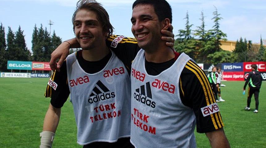 Galatasaray, Arda Turan ve Caner Erkin transferini bitiyor