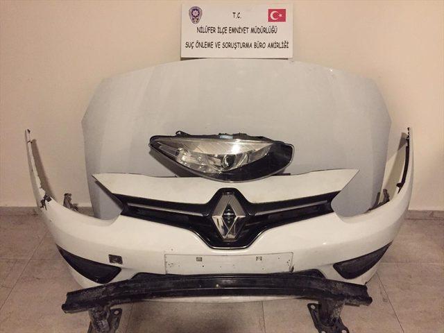Bursa'da otomobil hırsızları onlarca güvenlik kamerası izlenerek yakalandı<br />
