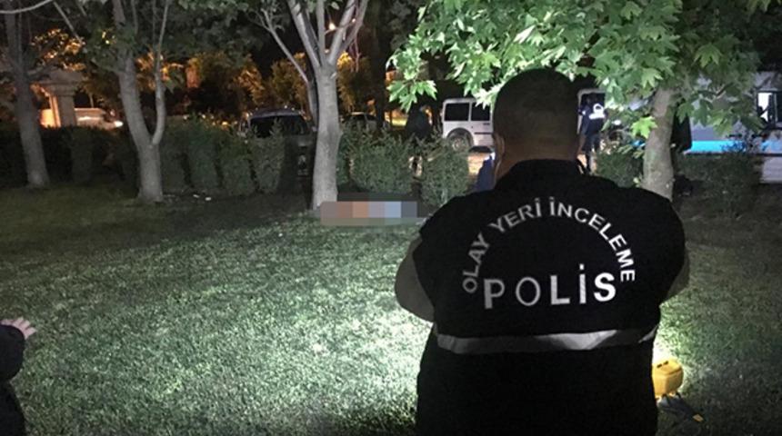 Adana'da korkun&ccedil; olay! 20 yaşındaki gen&ccedil; kendini ağaca astı