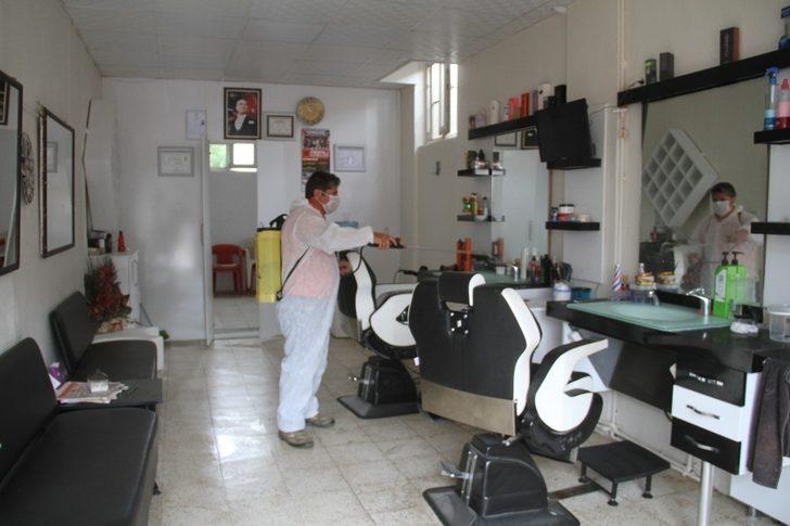 Kuyucak’ta berber ve kuaför salonları dezenfekte edildi G1