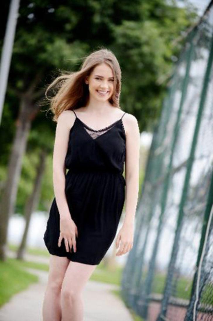 Ece Çeşmioğlu kimdir? G4