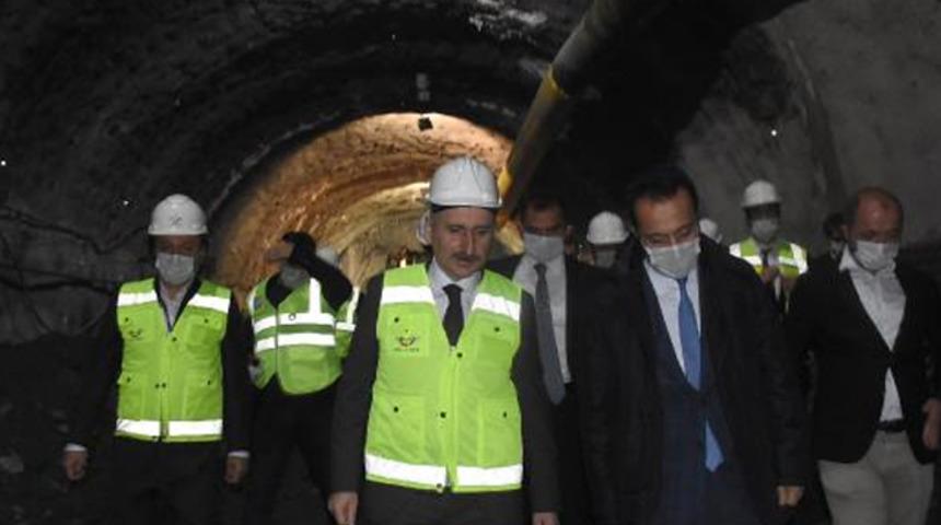 Bakan Karaismailoğlu açıkladı! Ankara- İstanbul arası 14 dakika kısalacak