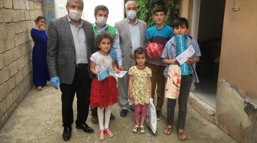 Kahta İHH yetimleri unutmadı