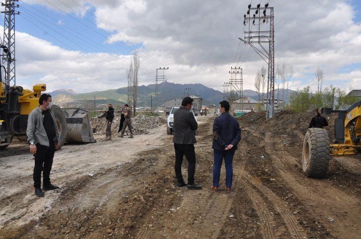 Yüksekova yol yapım çalışmalarına start verildi G3
