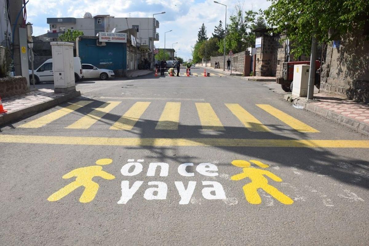 İdil&rsquo;de ikaz ve bilgi levhalarında d&uuml;zenlemeler yapıldı