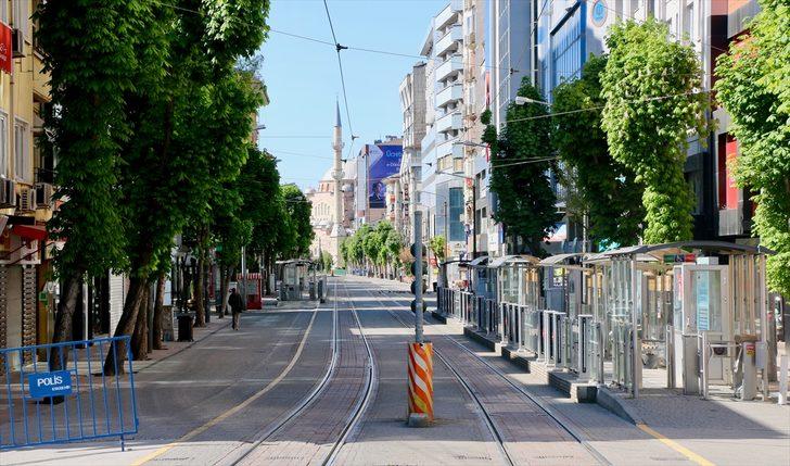 Bursa, Eskişehir ve Balıkesir'de sokaklar boş kaldı G3