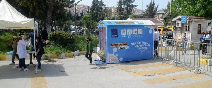 Kuşadası Belediyesi iki ayda 189 bin maske, 58 bin eldiven dağıttı G2