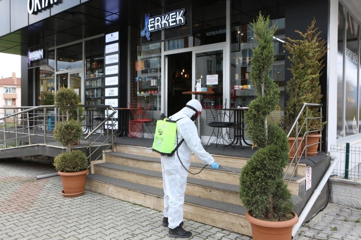 Bolu&rsquo;da, berber ve kuaf&ouml;rler dezenfekte edildi