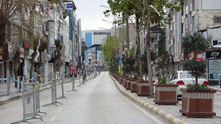 Van sokağa çıkma kısıtlamasına uydu G4