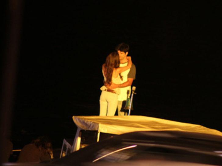 Burak Özçivit'e gönderme yaptı G1