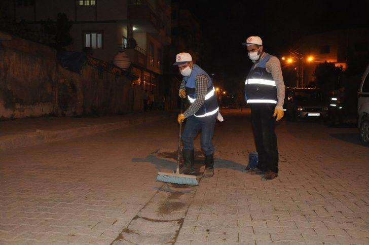 Cizre Belediyesi korona virüse karşı mahalleleri baştan aşağı temizliyor G4