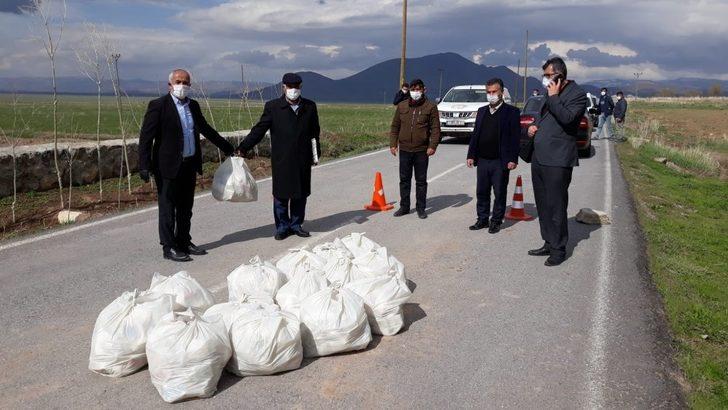 Çaldıran Belediyesi’nden karantinadaki mahalleye dezenfektan malzemesi desteği G2