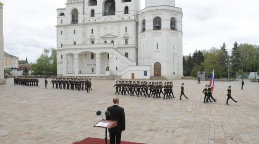 9 Mayıs: Rusya II. D&uuml;nya Savaşı Zafer G&uuml;n&uuml;'n&uuml;n 75. yılını koronavir&uuml;s y&uuml;z&uuml;nden sessiz kutluyor