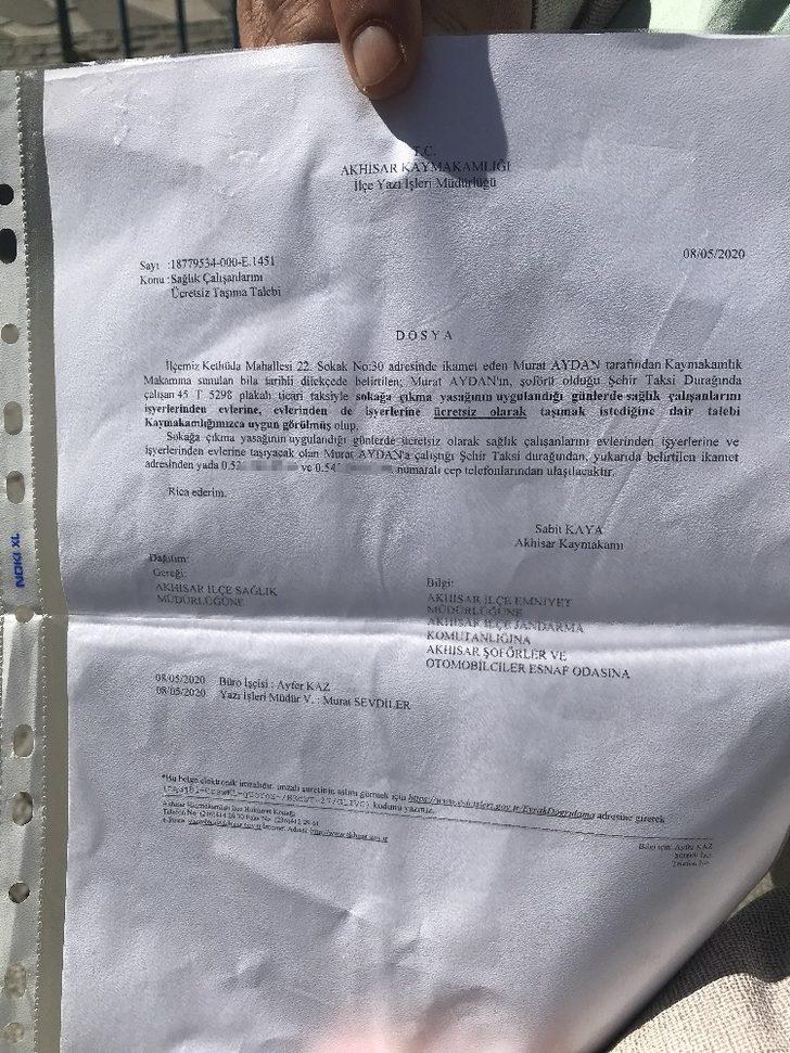 Akhisarlı taksici sağlık çalışanlarını ücretsiz taşıyor G4