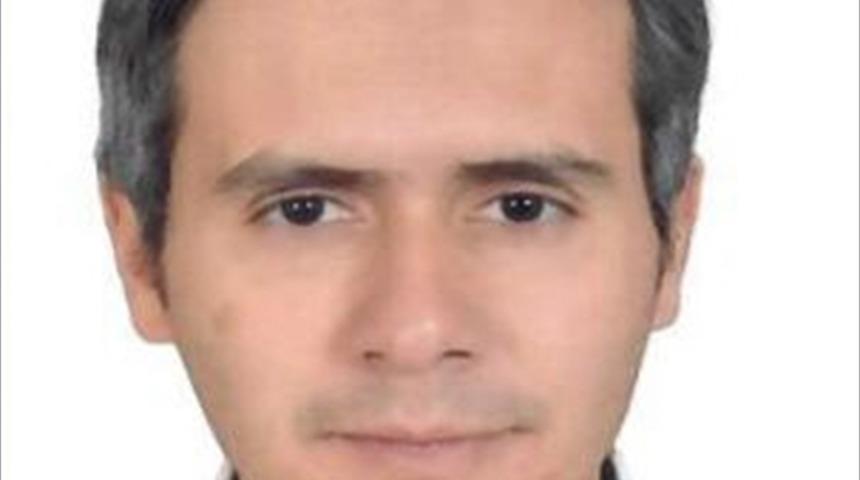 Antalya'da denize yüzmeye giden doktor kayboldu