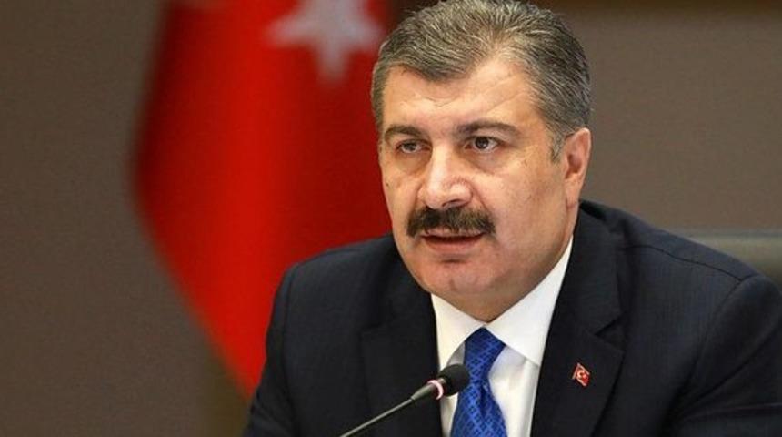 Sağlık Bakanı Fahrettin Koca'dan dikkat çeken koronavirüs paylaşımı: Maske taksanız bile bulaşabilir