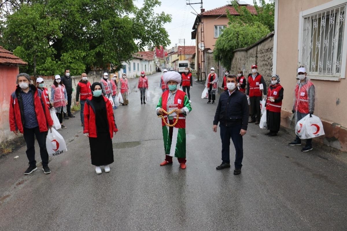 Kızılay&rsquo;dan Anneler G&uuml;n&uuml;&rsquo;ne &lsquo;tatlı&rsquo; kutlama