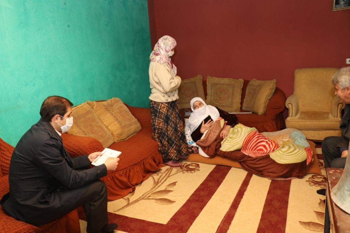 104 yaşındaki kadının Anneler G&uuml;n&uuml; kutlandı