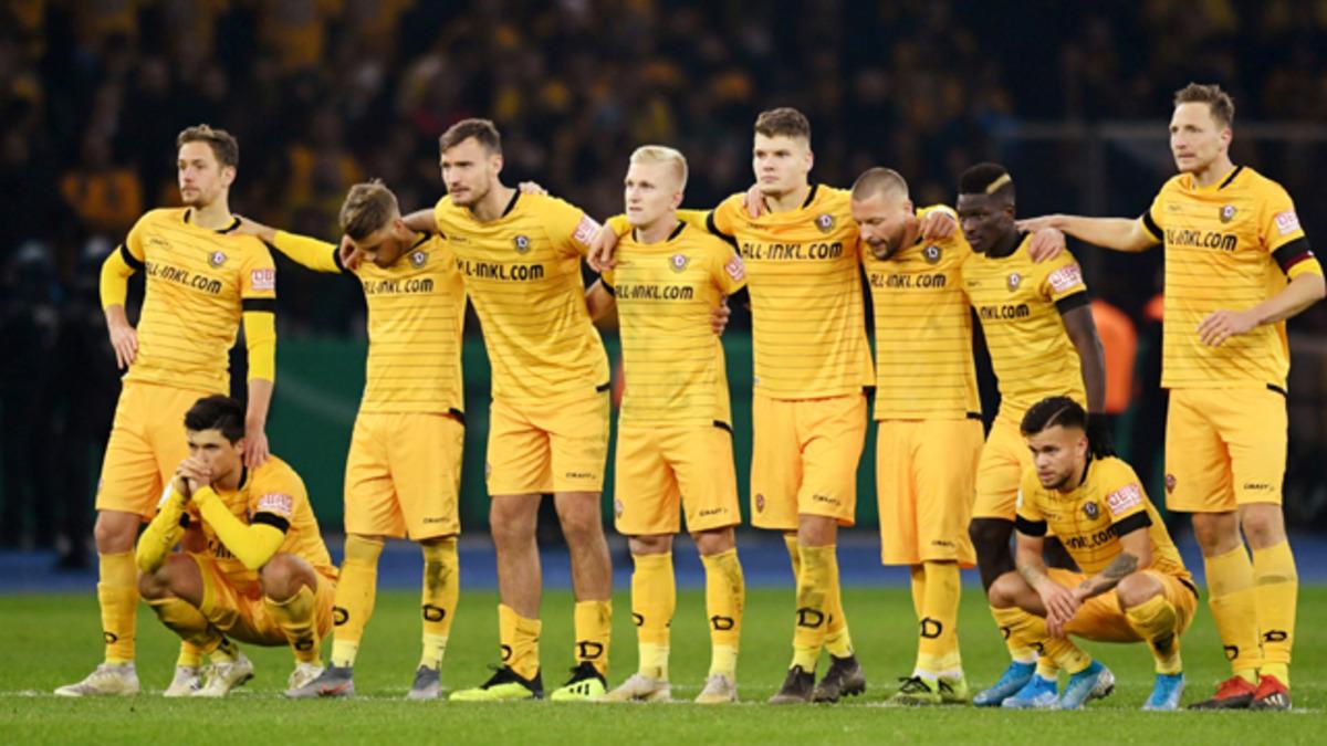 Dynamo Dresden'de iki futbolcunun Kovid-19 testi pozitif &ccedil;ıktı