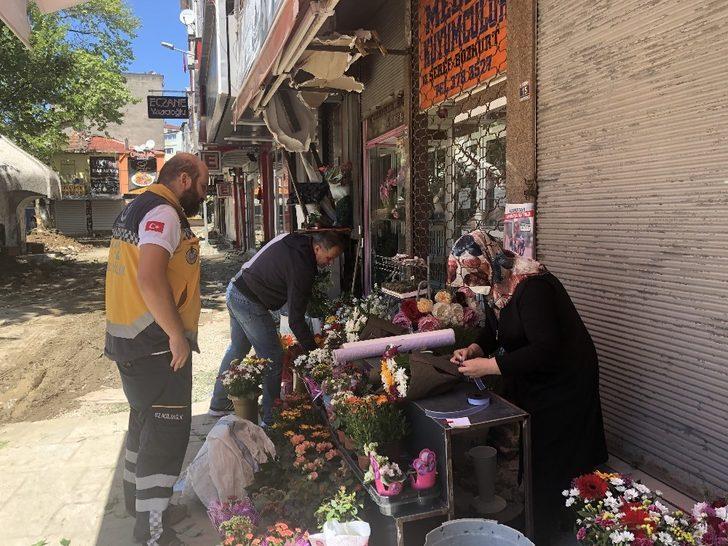 Anneler Günü çiçekçilerin yüzünü güldürdü G3