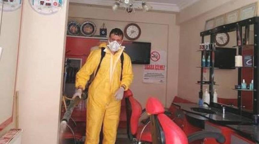 Hisarcık&rsquo;ta berber ve kuaf&ouml;rler dezenfekte edildi