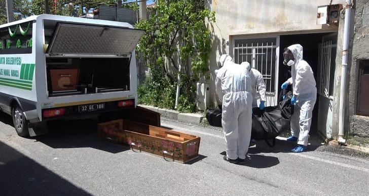 Öldüğü 2 hafta sonra fark edildi G4