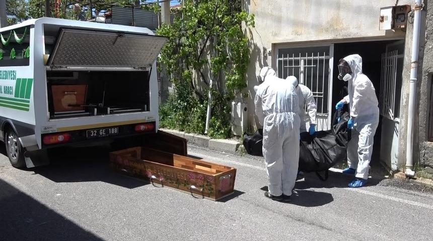 &Ouml;ld&uuml;ğ&uuml; 2 hafta sonra fark edildi