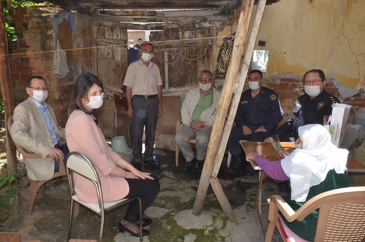 107 yaşındaki Gülistan Nine’nin Anneler Günü kutlandı G2