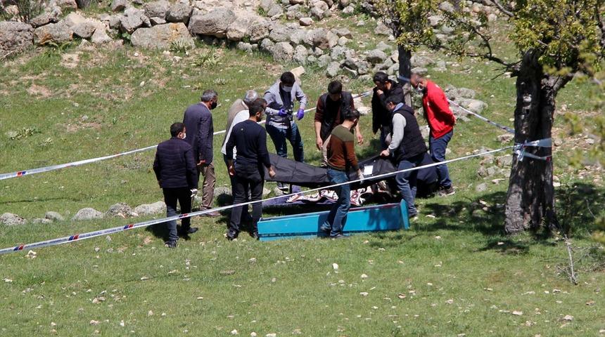 Ankara'da ayının saldırdığı kadın hayatını kaybetti