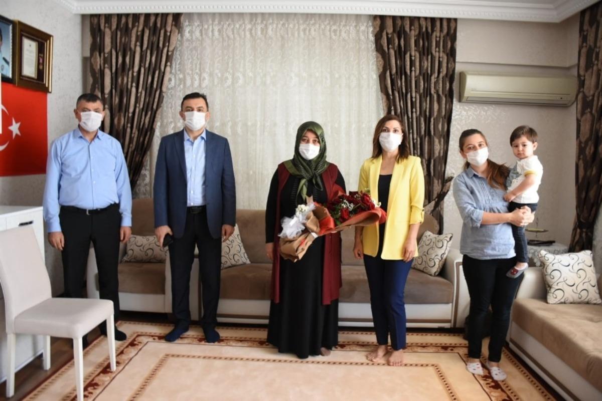 Emniyet M&uuml;d&uuml;r&uuml; Ulucan&rsquo;dan şehit annelerine ziyaret
