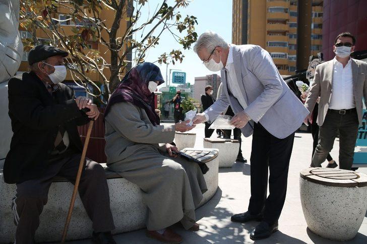 65 yaş üstü vatandaşlara Turgay Erdem sürprizi G4