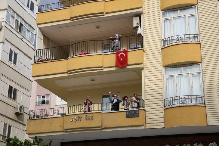 Sıra gecesi geleneği virüs dinlemedi G4