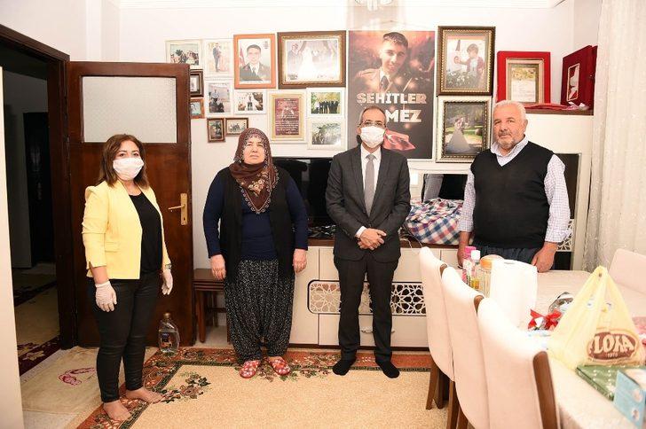 Bozdoğan’dan ’Anneler Günü’nde anlamlı ziyaret G2