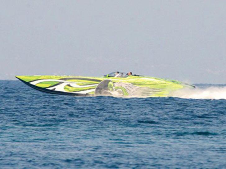 Acun Ilıcalı son sürat G2