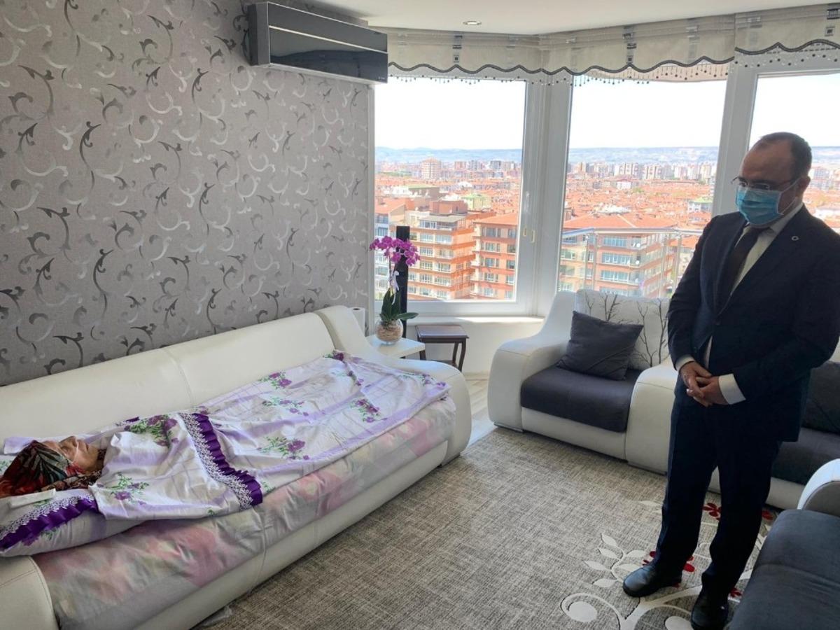 Asırlık annelerin Anneler G&uuml;n&uuml; kutlandı