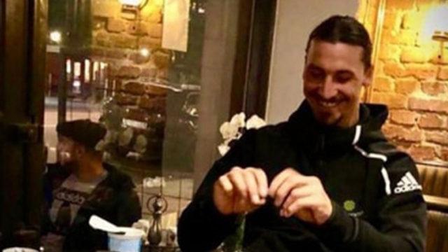 Ibrahimovic iftar sofrasında görüntülendi!