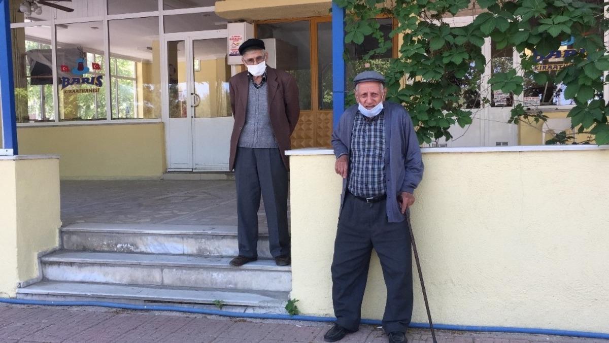 En &ccedil;ok arkadaşlarını &ouml;zlediler