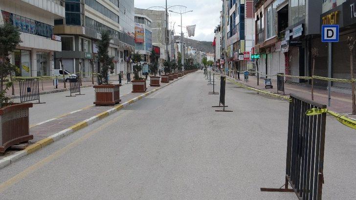 Cadde ve sokaklar yeniden sessizliğe büründü G2