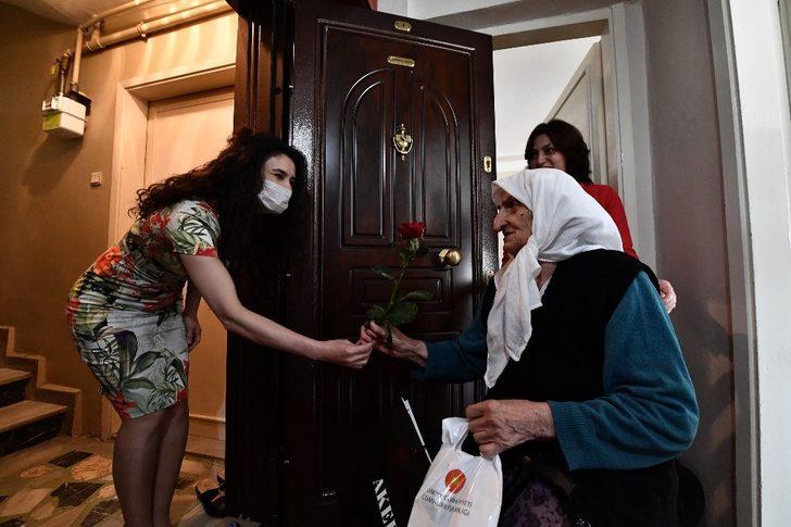 Asırlık çınarlara Anneler Günü sürprizi G2