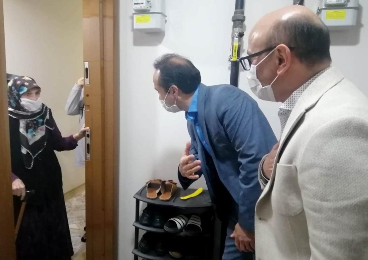 Şehit anneleri ile 100 yaş &uuml;st&uuml; annelere ziyaret