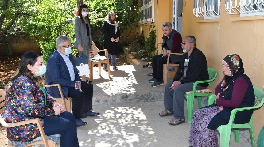 Vali Aykut Pekmez, Anneler G&uuml;n&uuml;nde şehit annelerini unutmadı