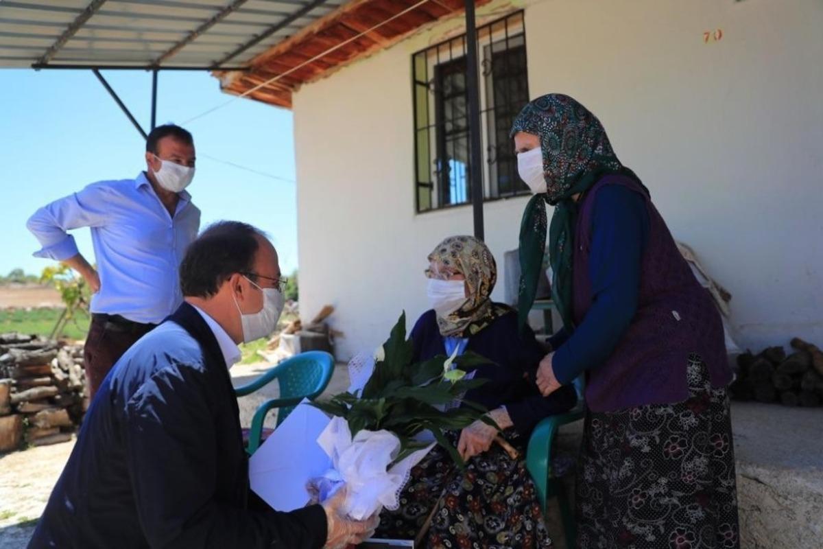 Pamukkale&rsquo;de şehit annelerine b&uuml;y&uuml;k vefa