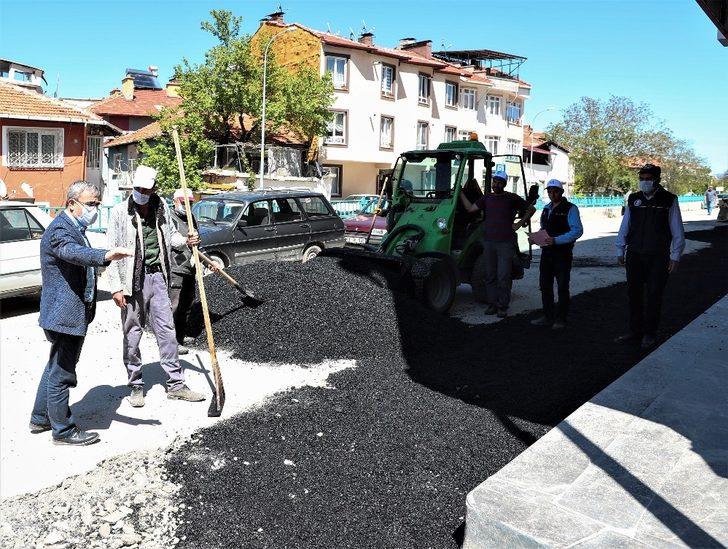 Başkan, asfalt çalışmalarını inceledi G2