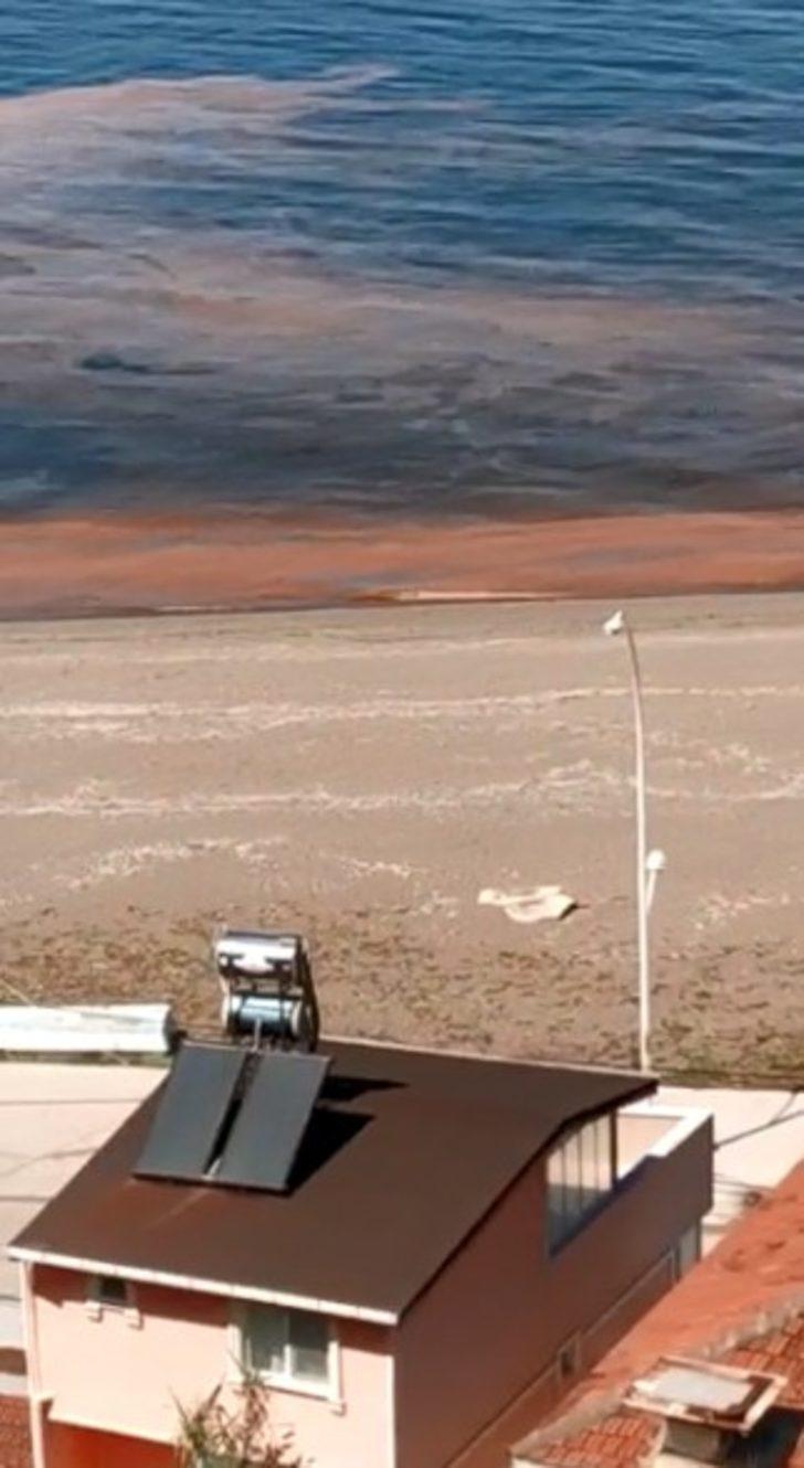 Kurşunlu’da deniz turuncuya döndü G5