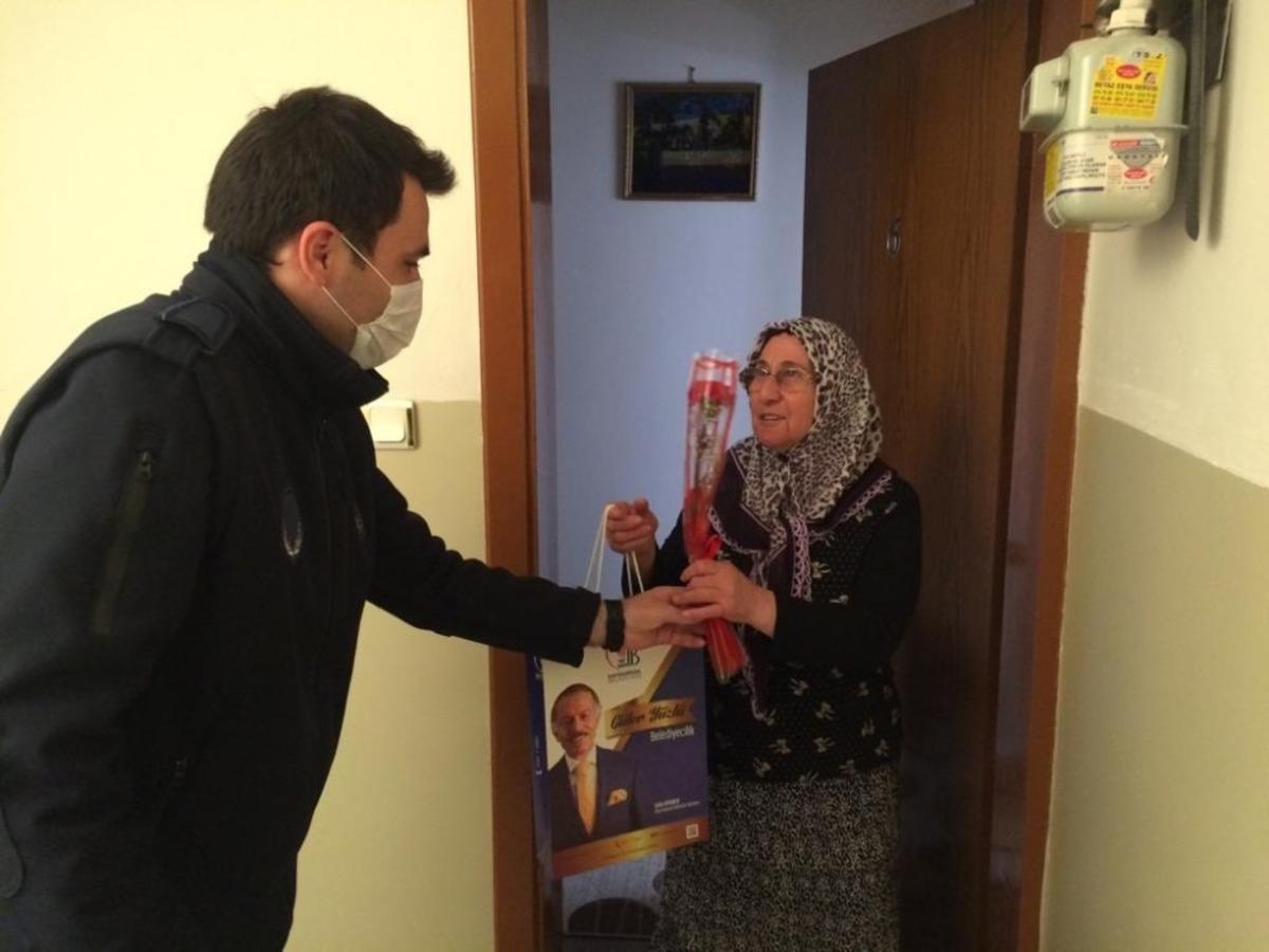 Başkan Aydıner&rsquo;den şehit annelerine &lsquo;Anneler G&uuml;n&uuml;&rsquo; s&uuml;rprizi