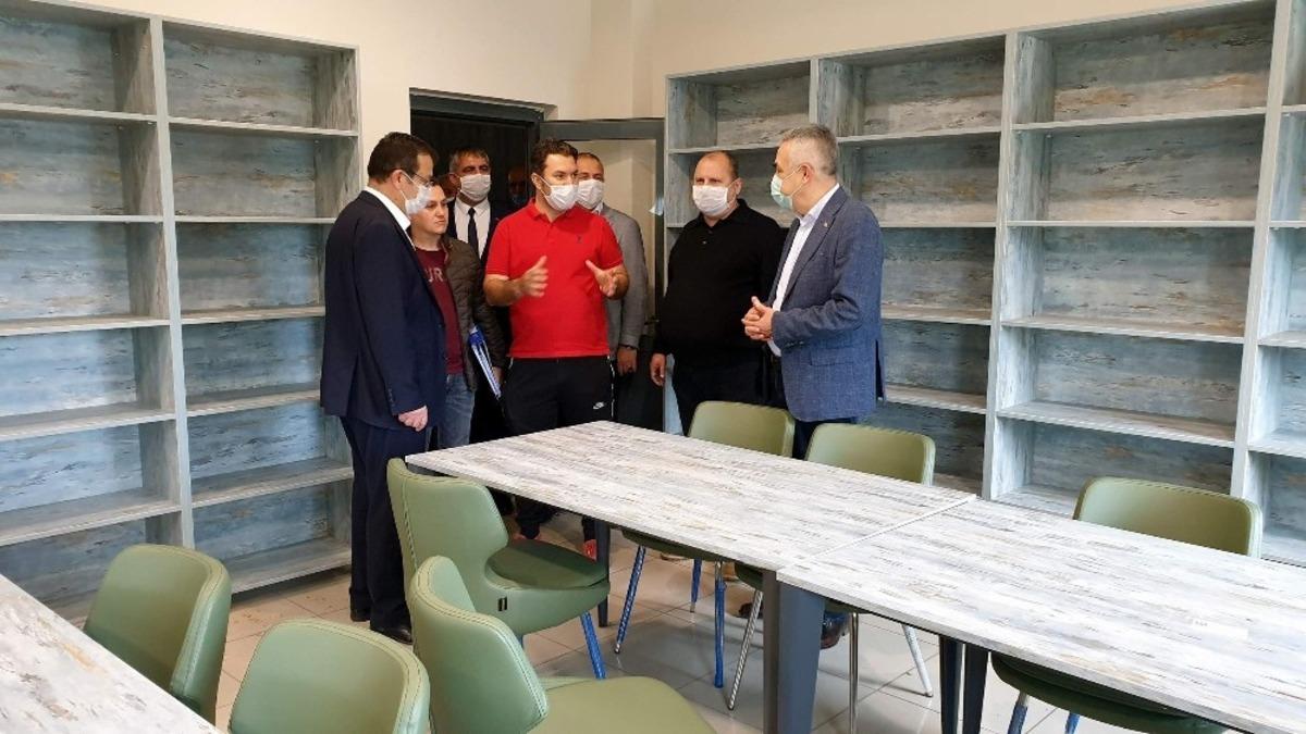 25 yıllık atıl k&uuml;lt&uuml;r merkezi, halk k&uuml;t&uuml;phanesi oluyor