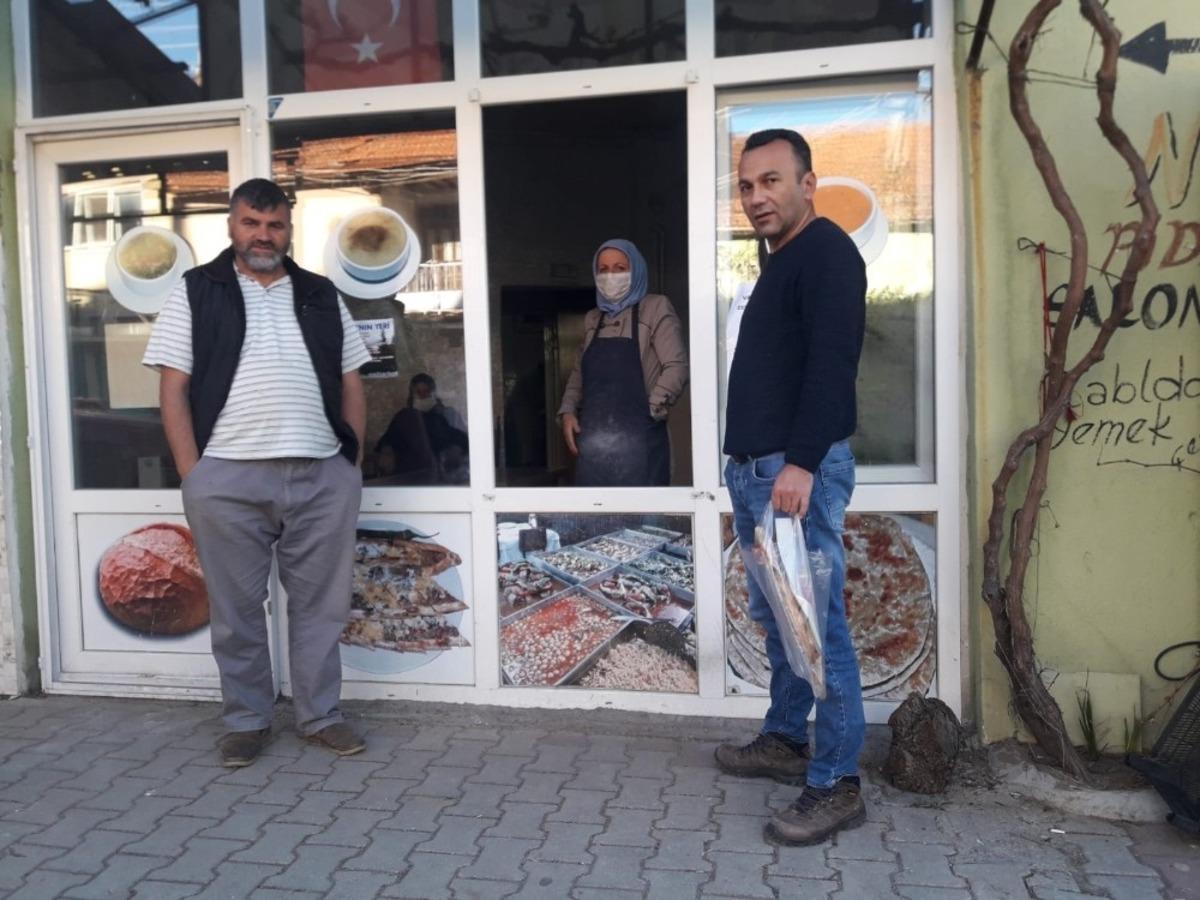 Kızıl&ouml;ren&rsquo;de Ramazan pidesi &uuml;cretsiz dağıtılıyor