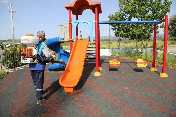 Menderes’te parklar çocukları bekliyor G3