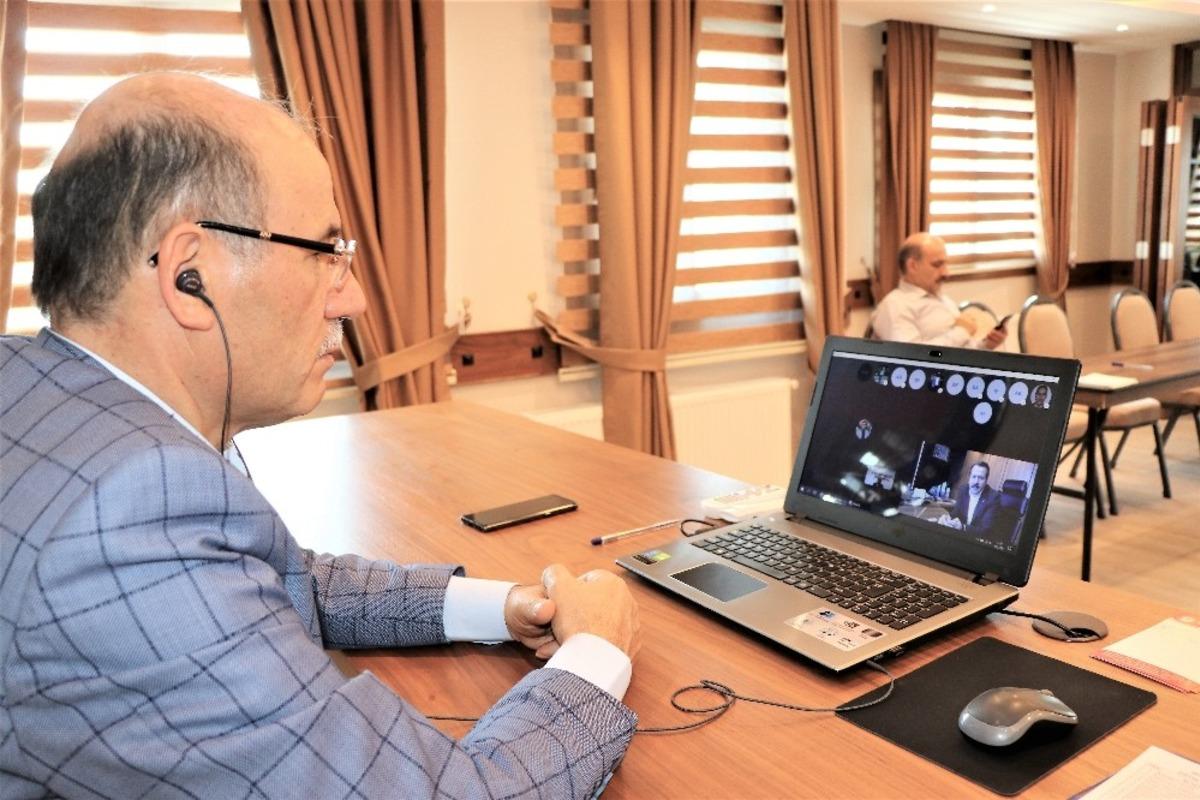 Yal&ccedil;ın: "20 bin &ouml;ğretmen bir an &ouml;nce g&ouml;reve başlatılmalı"