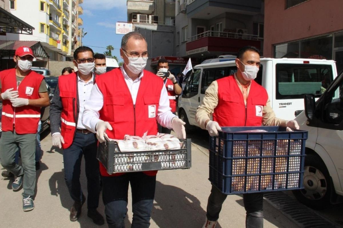 Emiroğlu: &ldquo;Vir&uuml;s tamamen yok oluncaya kadar tedbirlerimizi s&uuml;rd&uuml;rmeliyiz&rdquo;